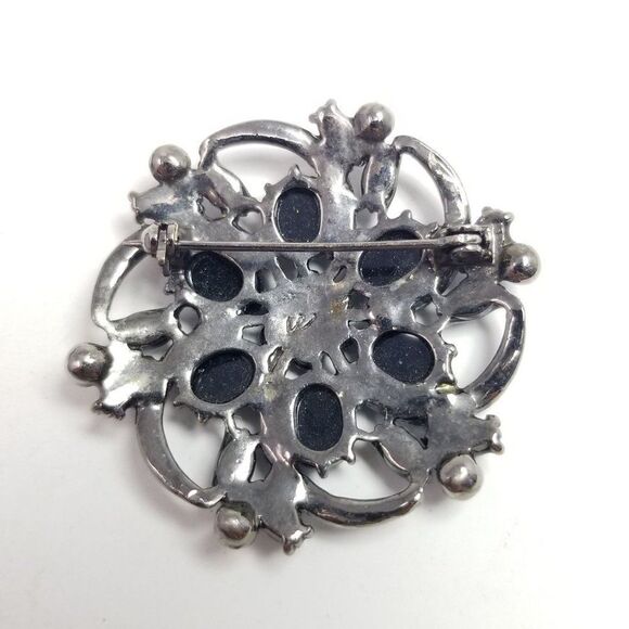Vintage Black Rhinestone Flower Brooch, Retro Spiral Design, Estate - Picture 5 of 7